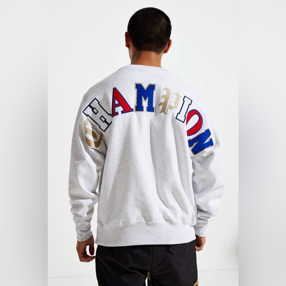 Champion Reverse Weave Old English Varsity Crew Neck Gray Sweatshirt Sz Small